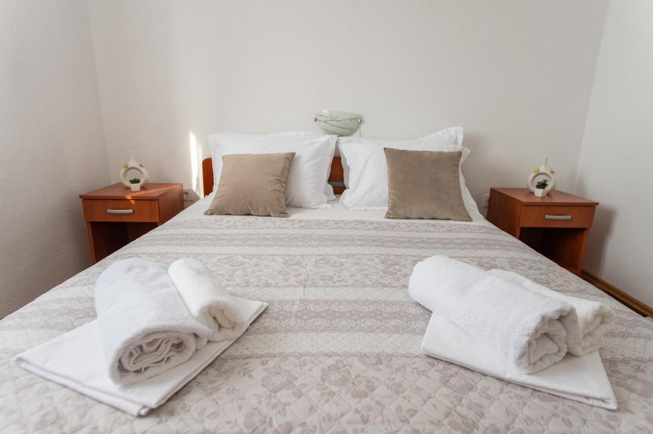 Villa Verbena Mala Cista 外观 照片