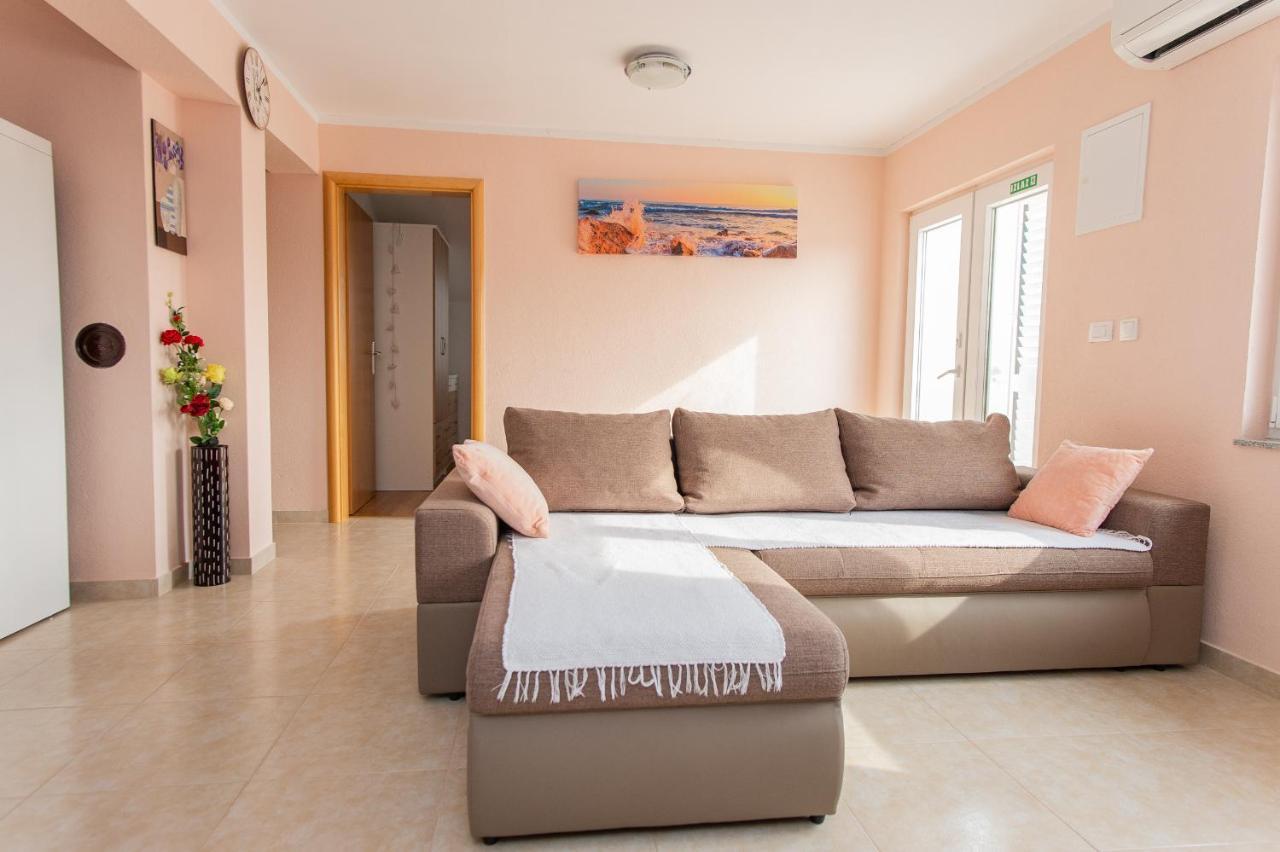Villa Verbena Mala Cista 外观 照片